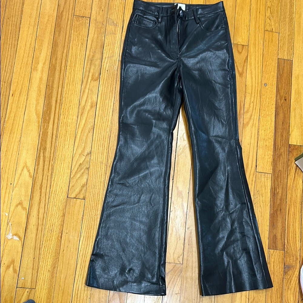 Aritzia Black Flare Pants Sleek Boot Cut Design